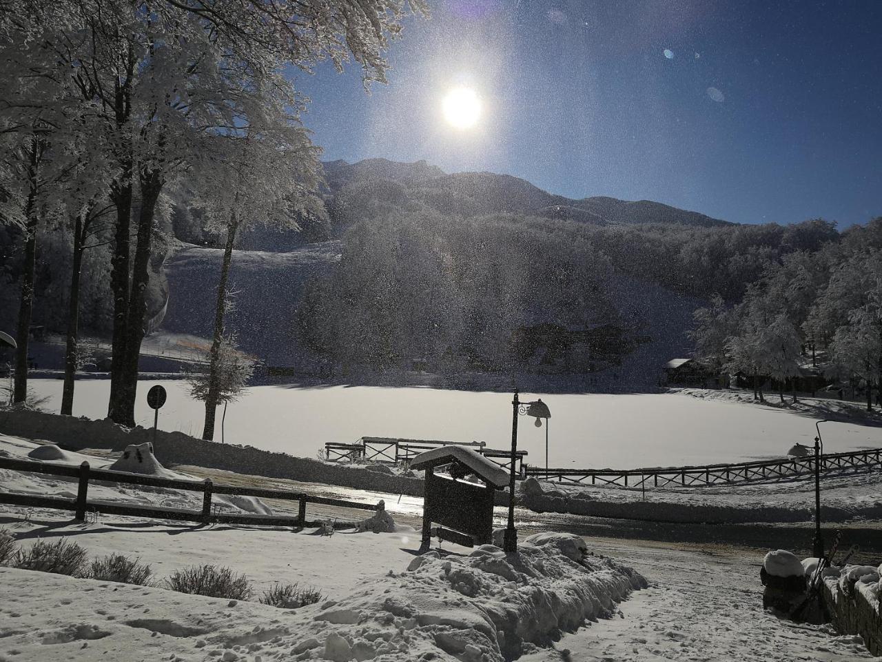Albergo Diana Cerreto Laghi Eksteriør billede